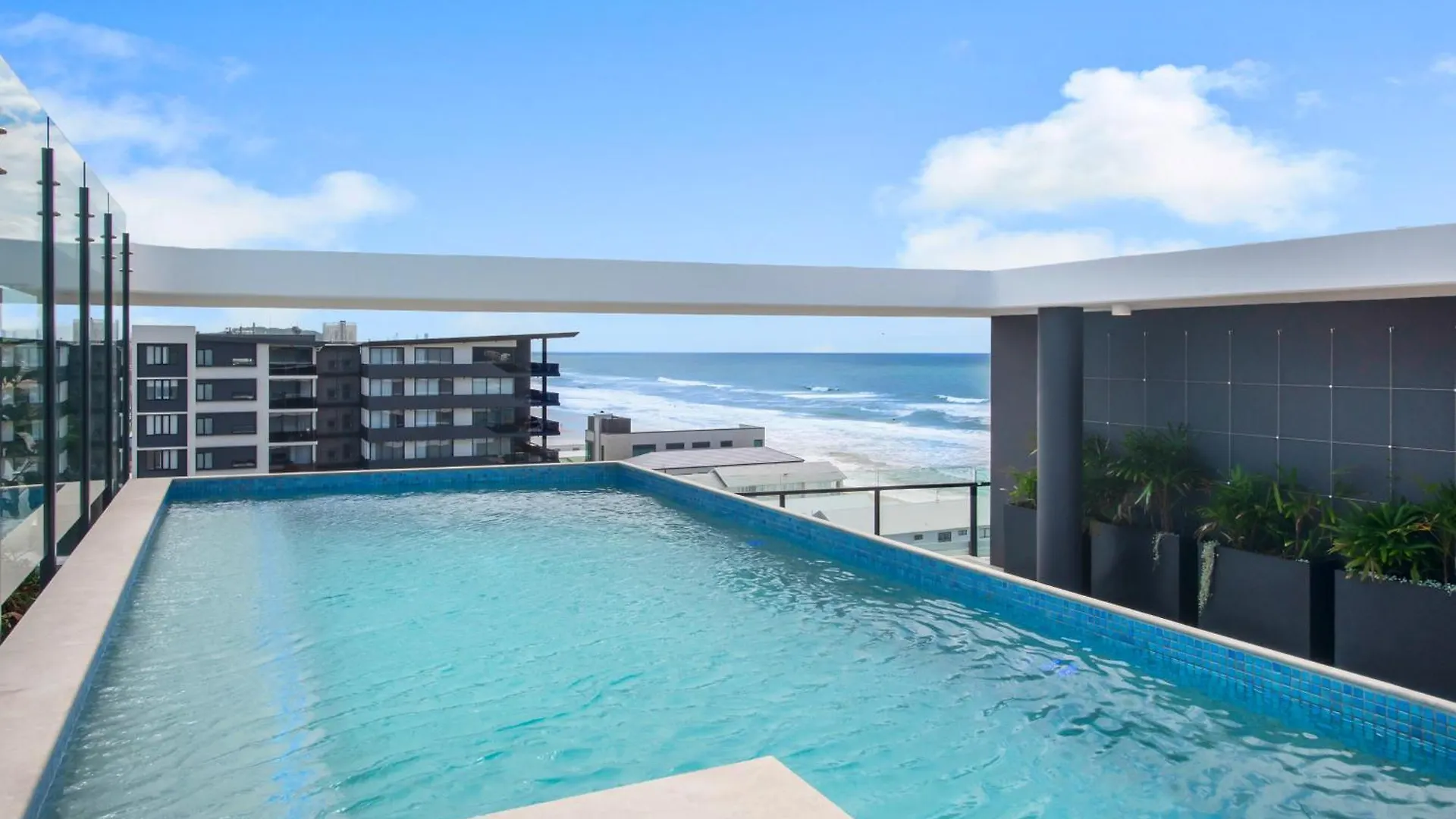 Village Palm Beach - Brand New 2 Bedroom Apartment Gold Coast 0*,  Australia