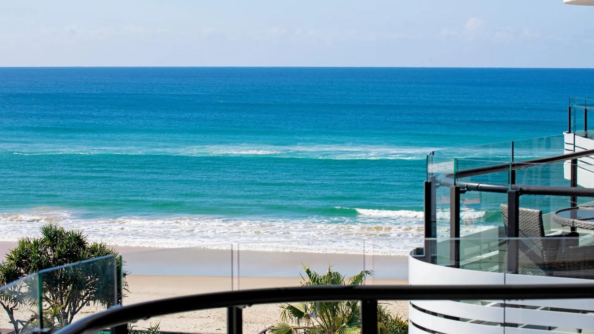 Village Palm Beach - Brand New 2 Bedroom Apartment Gold Coast
