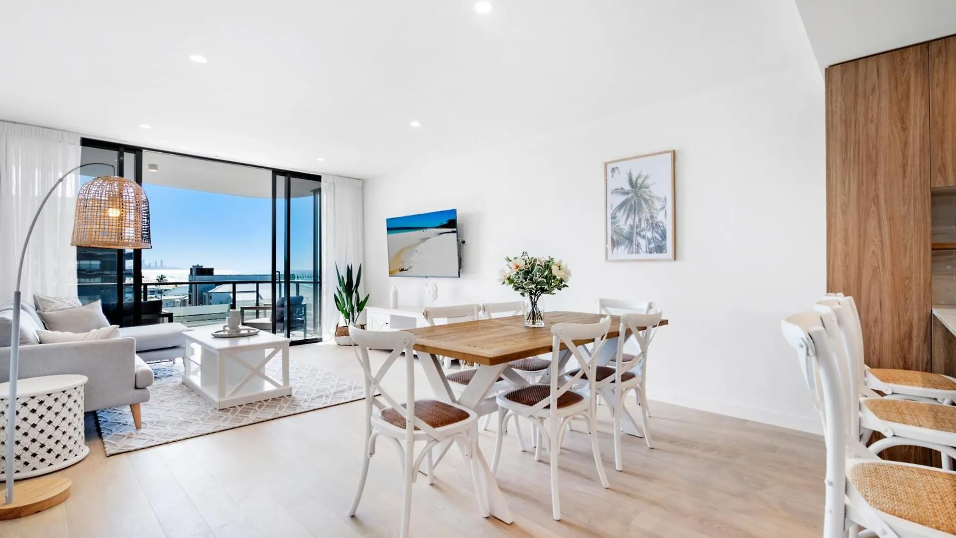 Village Palm Beach - Brand New 2 Bedroom Apartment Gold Coast